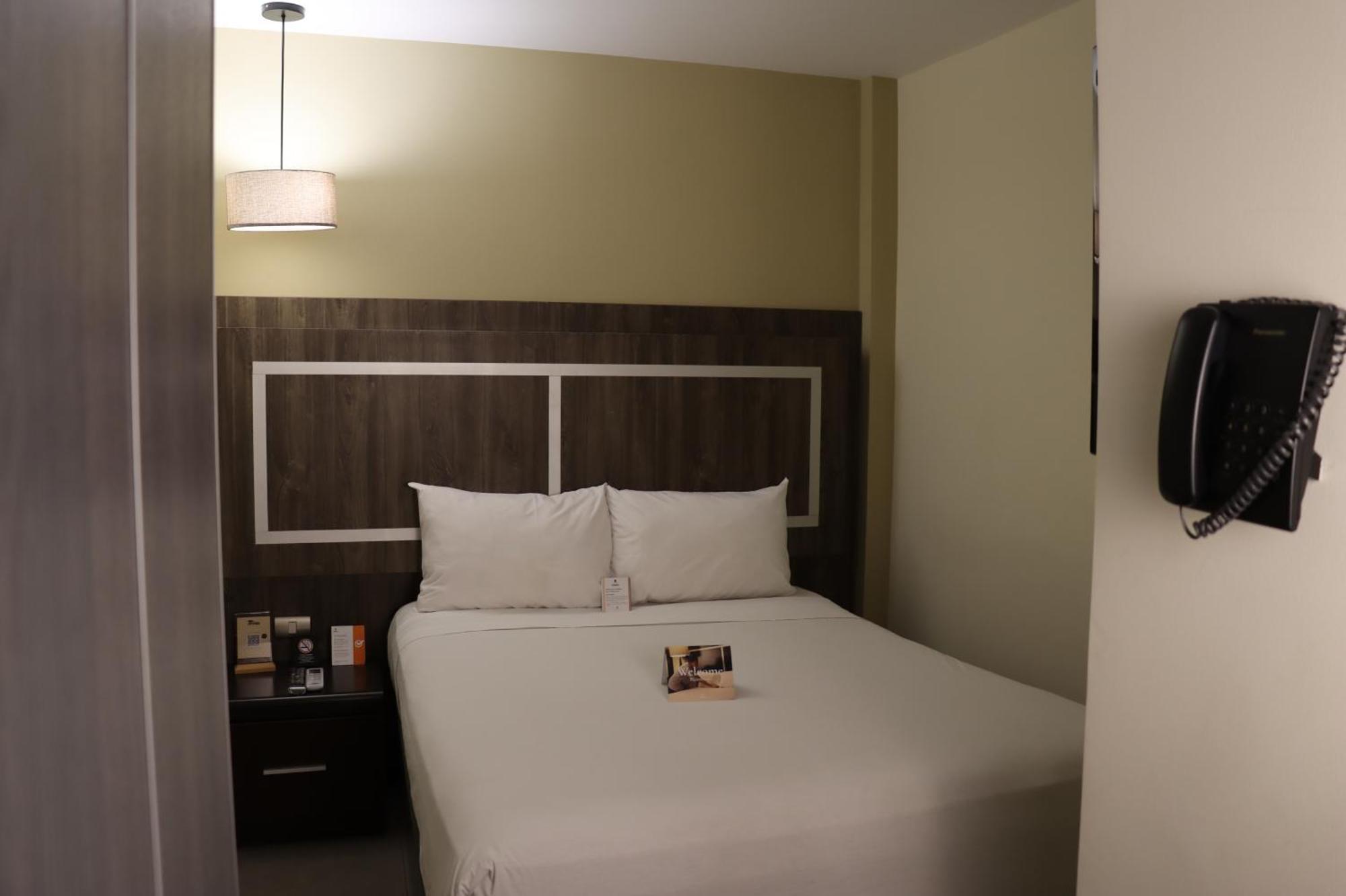 Rado Hotel - Santa Maria Трухильо Екстериор снимка